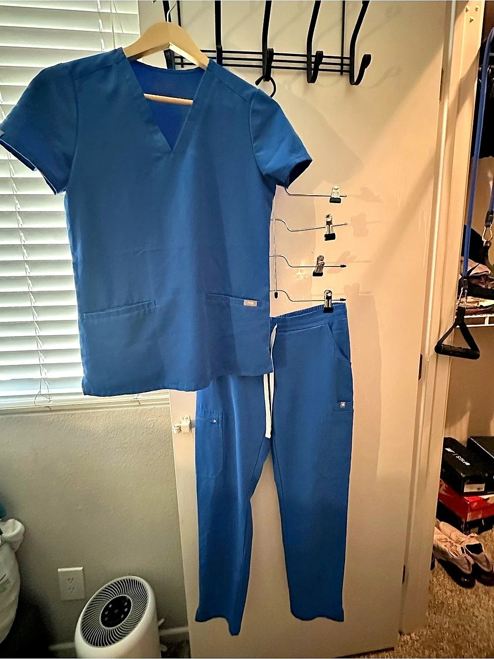 FIGS Scrub Set Scrub Set in Blue Size XS Like New